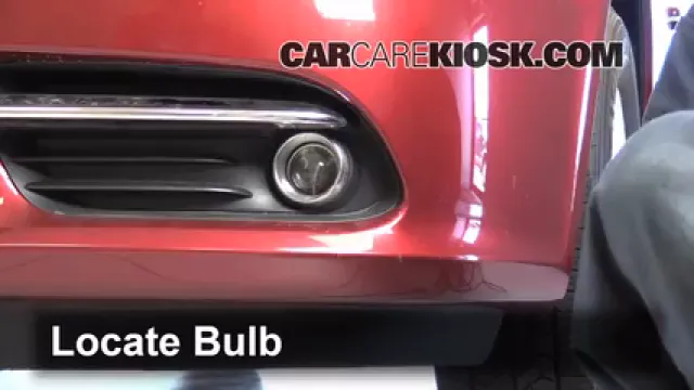 2013 Chrysler Town and Country Touring 3.6L V6 FlexFuel Lights Fog Light (replace bulb)